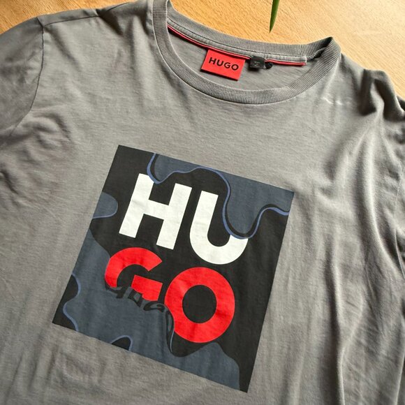 Hugo Long Sleeve Tee / Large - Picture 4 of 5